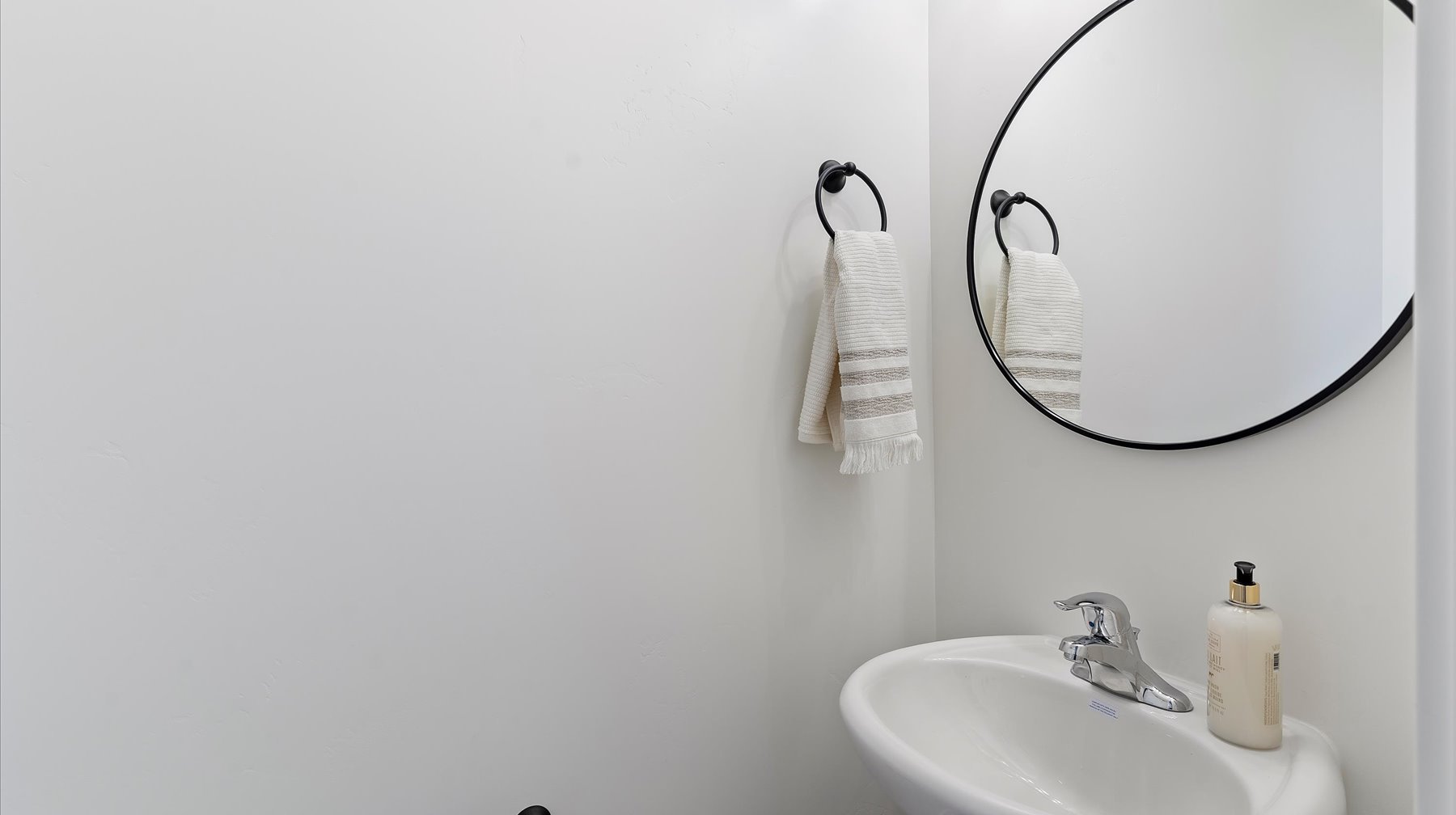 Bathroom featuring a sink