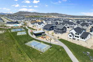 Aerial view of residential area with a mountainous background