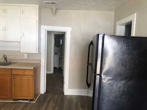 3 bedroom kitchen