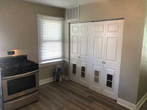 3 bedroom kitchen