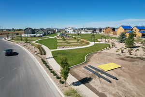 View of property's community featuring a residential view