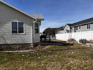 View of side of home