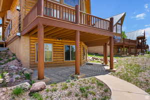 Lower Level walkout for 1 Bed , 1 Bath Apartment