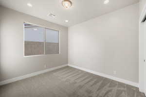 *Photo of similar unit