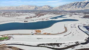Snowy aerial view with a mountain view