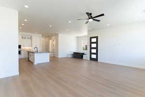 *Photo of a similar unit