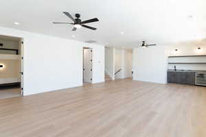 *Photo of a similar unit