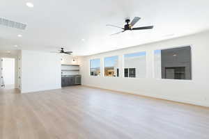 *Photo of a similar unit