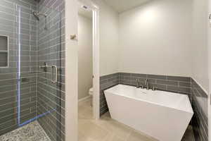 *Photo of a similar unit