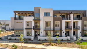 *Photo of a similar unit