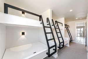 *Photo of a similar unit