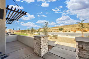 *Photo of a similar unit