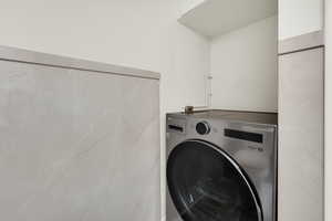 Laundry area featuring washer / clothes dryer