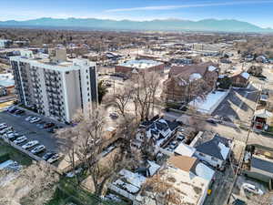 View of property location featuring a mountainous background