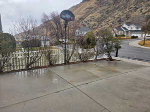 Basketball hoop out front