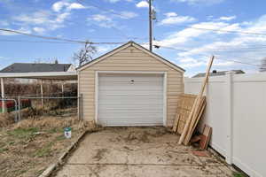 Detached garage with driveway