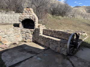 Exterior view of a mountain backdrop