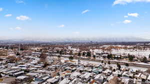 City view featuring nearby suburban area