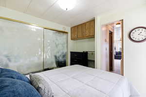 Bedroom with a closet