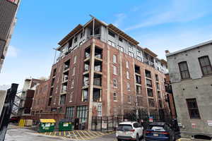 View of apartment building / complex