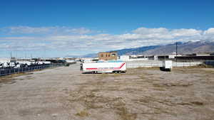View of yard featuring a mountain view