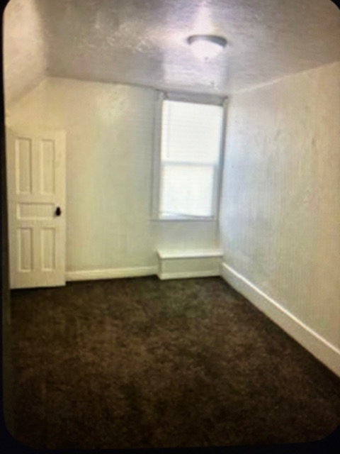 Upper floor 1 bedroom