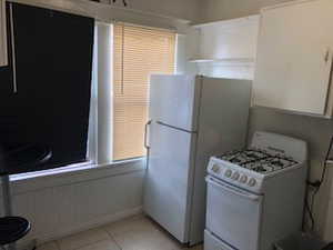 Upper floor 1 bedroom