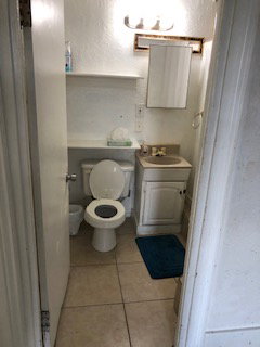 Upper floor 1 bedroom