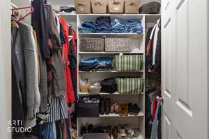 View of walk in closet