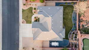 Aerial view of property and surrounding area