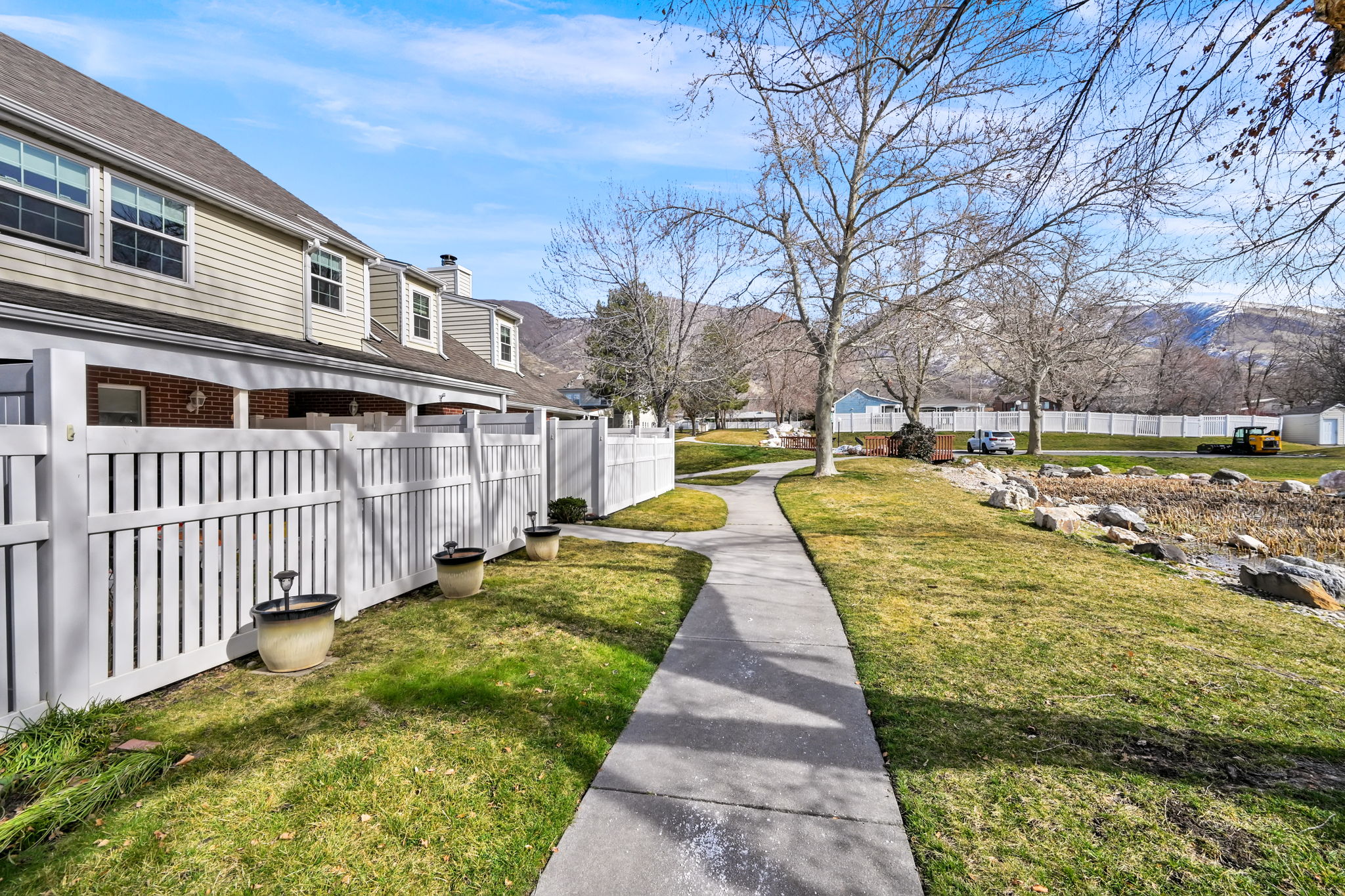 View of yard featuring a residential view