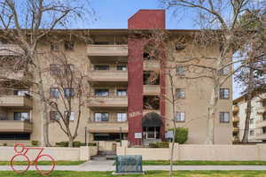 View of apartment building / complex
