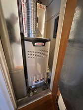 Utilities featuring heating unit