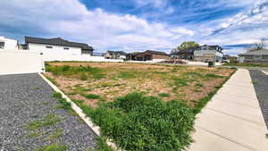 View of yard featuring a residential view