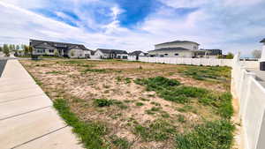 View of yard with a residential view