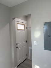 Rear entry and light laminate flooring