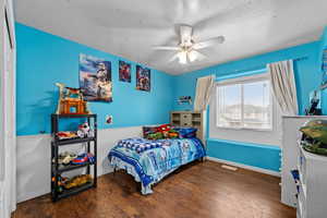 Additional bedroom with great natural light and comfortable layout.