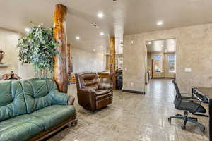 Building lobby featuring recessed lighting