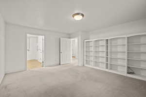 Primary bedroom en-suite