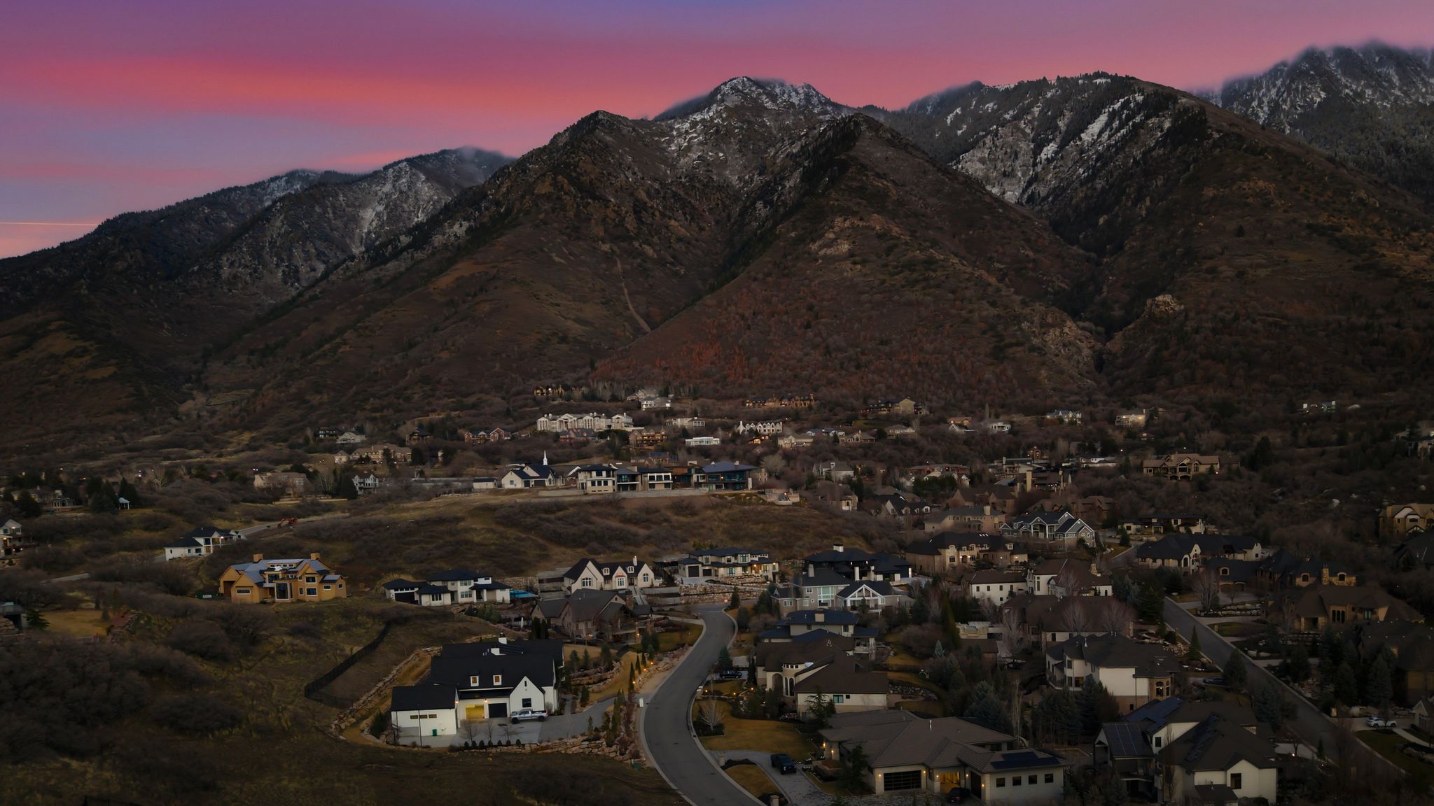 Twilight Mountain view with nearby suburban area