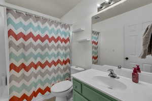 Full bath located upstairs