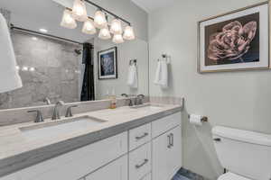 Hall bath with dual sinks