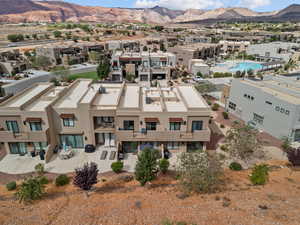 Bird's eye view of a mountainous background