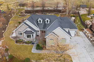Aerial view of property and surrounding area