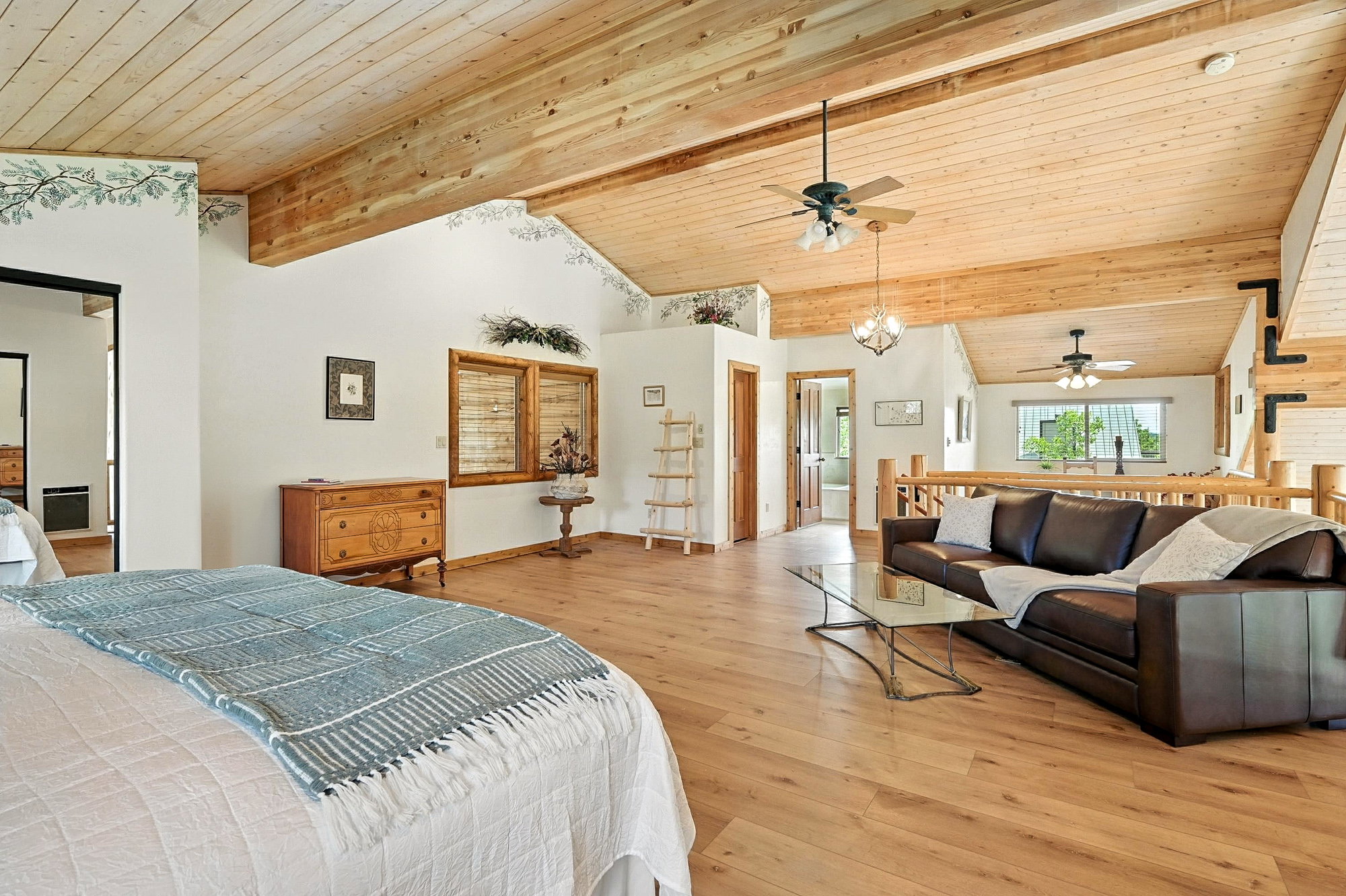 Loft suite