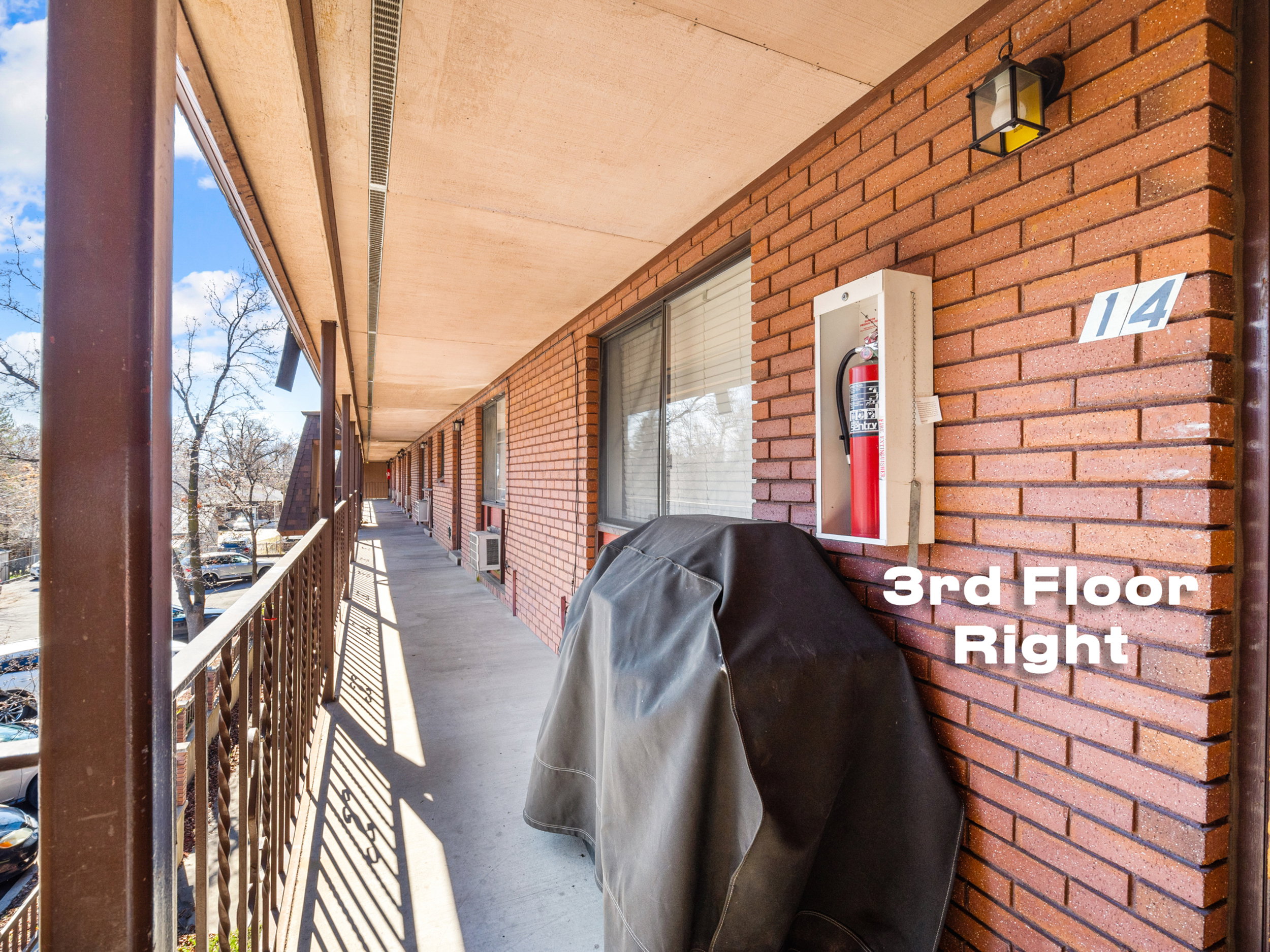 Balcony with grilling area