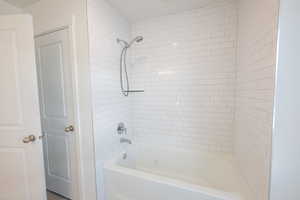 Full bath with tub / shower combination