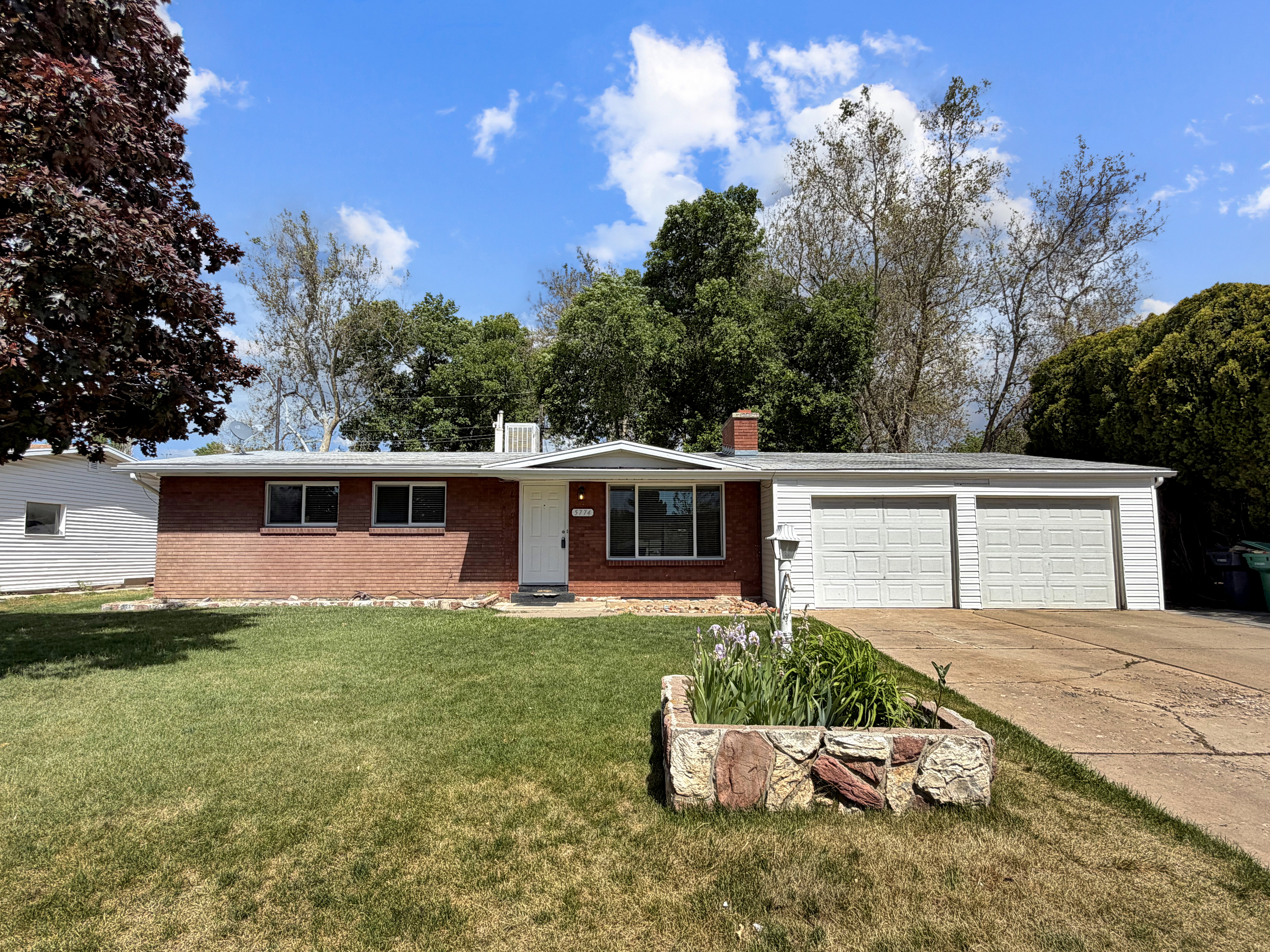 5774 S 2200 W Roy UT 84067