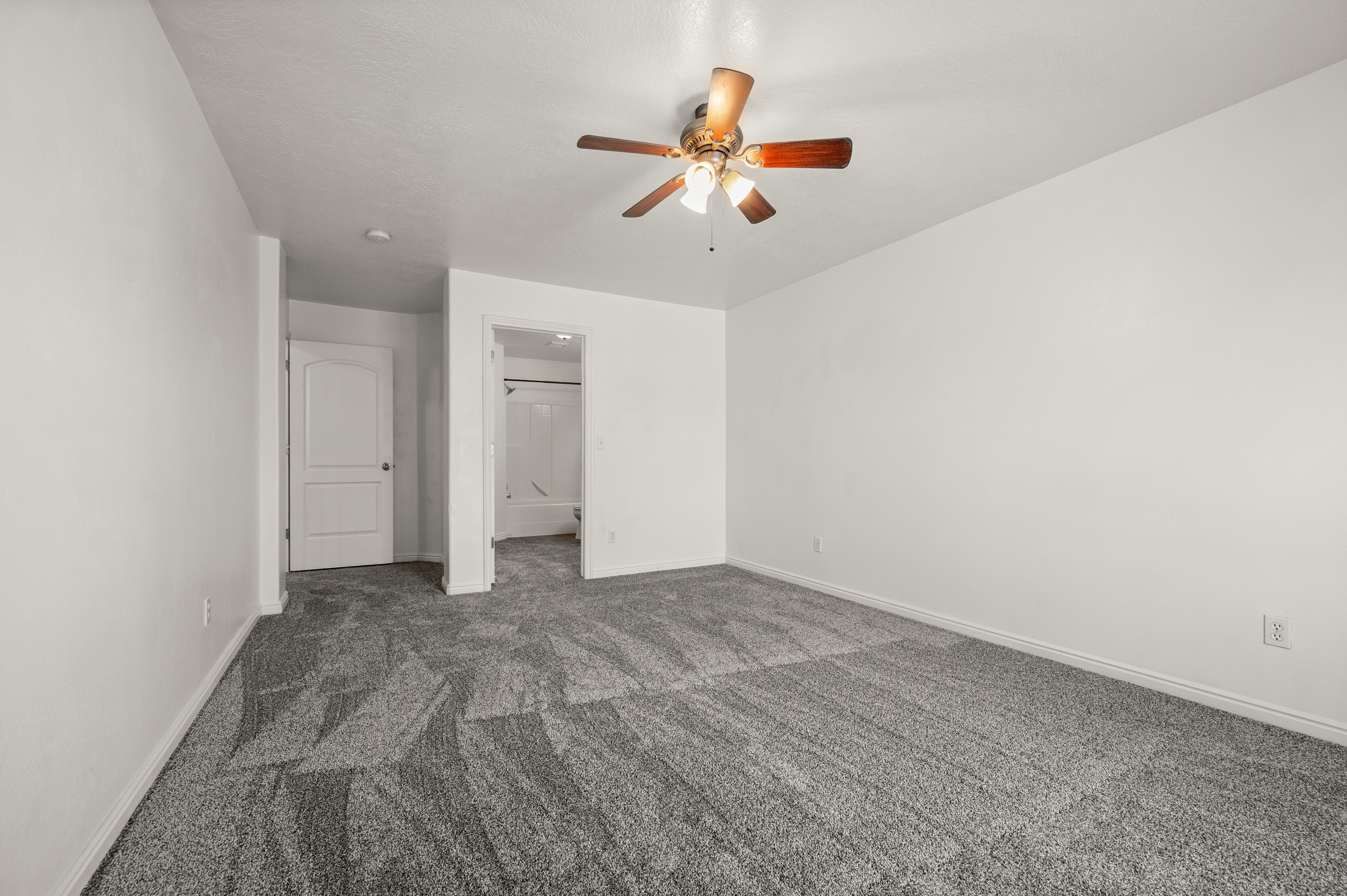 Additional large bedroom in basement