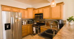 Beautiful kitchen with breakfast bar